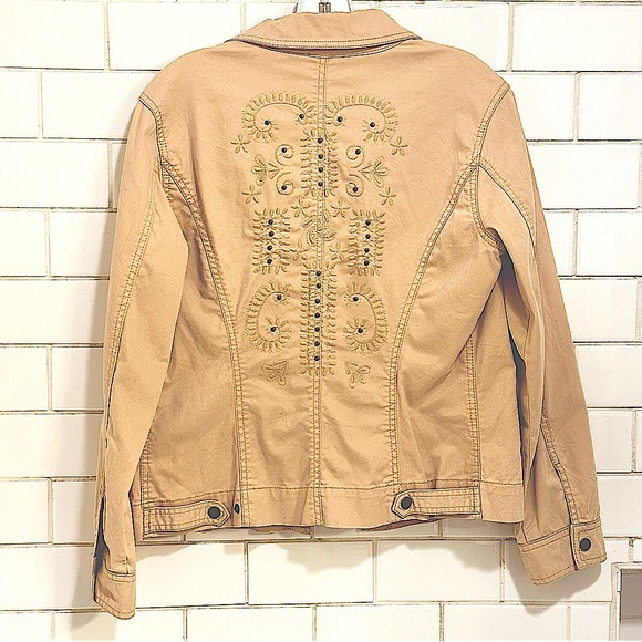 🍓CHICO'S Western Embroidered Light
Weight Jacket Size Small Chico’s 0 Lagenlook - Picture 1 of 10